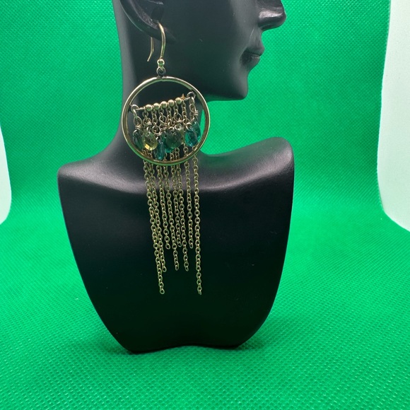 Vintage Chic Gold Tassel Earrings - Picture 2 of 6